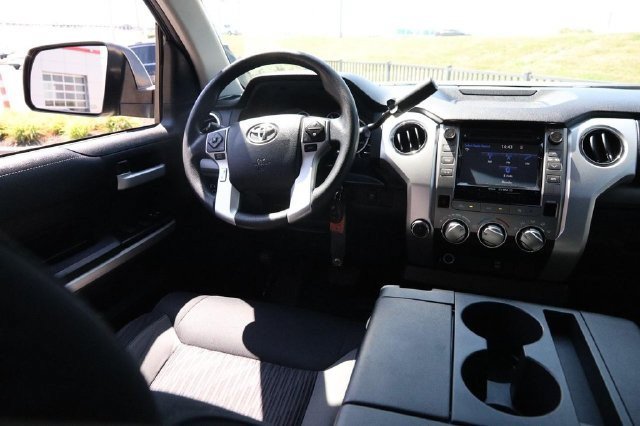Used 2017 Toyota Tundra SR5 AWD/4WD image 20