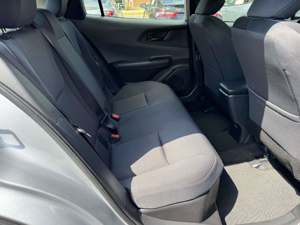 Used 2026 Toyota Prius LE FWD image 15
