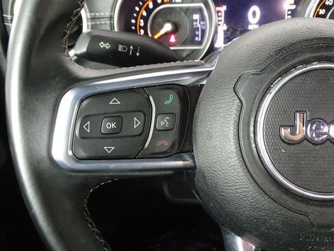 Used 2018 Jeep Wrangler Unlimited Sahara w/ Safety Group AWD/4WD image 20