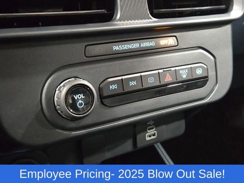 New 2025 Ford Maverick XLT w/ XLT Luxury Package AWD/4WD image 26