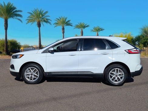 Certified 2023 Ford Edge SEL image 3