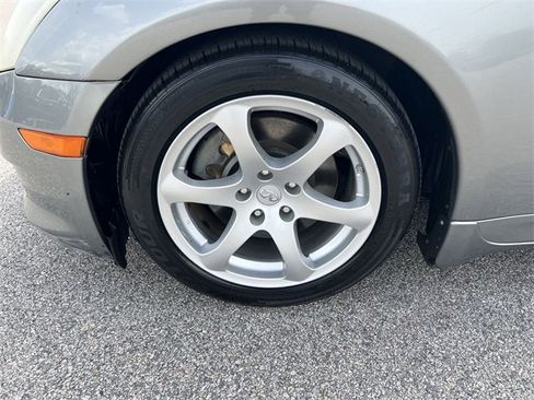 Used 2005 INFINITI G35 Coupe w/ (P01) Premium Pkg image 26