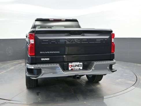 Used 2023 Chevrolet Silverado 1500 LTZ AWD/4WD image 8