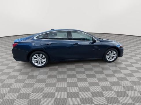 Used 2022 Chevrolet Malibu LT FWD image 9