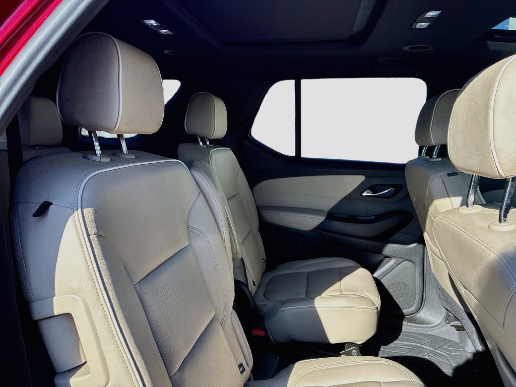 Used 2023 Chevrolet Traverse Premier w/ LPO, Floor Liner Package FWD image 29