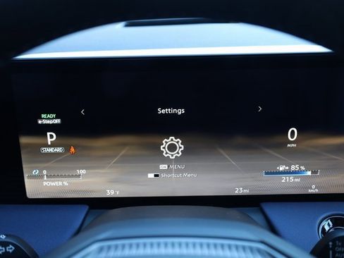 New 2026 Nissan Leaf Platinum+ image 17