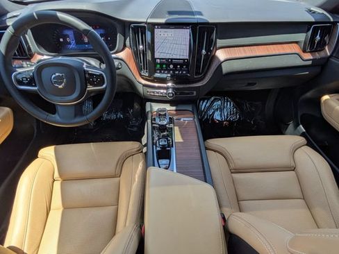 Certified 2023 Volvo XC60 B6 Ultimate w/ Protection Package Premier AWD/4WD image 26