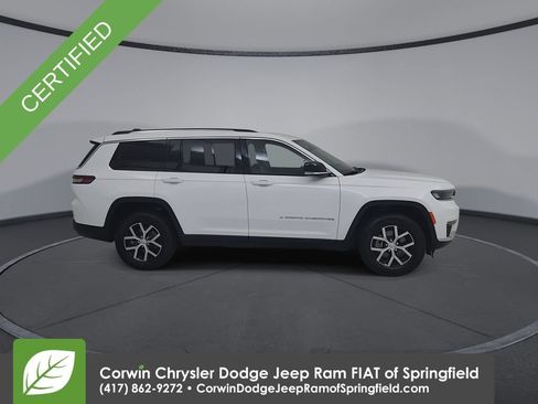 Used 2023 Jeep Grand Cherokee L Limited w/ Trailer Tow Group (B) AWD/4WD image 16
