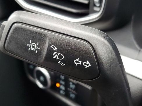 Certified 2024 Ford Explorer XLT w/ Equipment Group 202A image 17