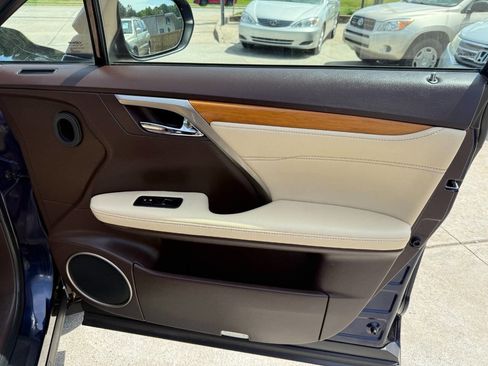 Used 2017 Lexus RX 450h AWD image 17