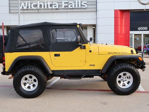 Used 2004 Jeep Wrangler Rubicon AWD/4WD image 7