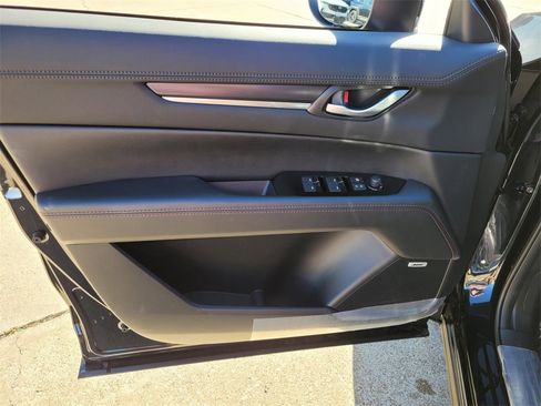 New 2025 MAZDA CX-5 Carbon Edition image 15