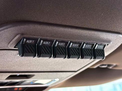 Used 2024 Ford F450 King Ranch w/ Chrome Package AWD/4WD image 31