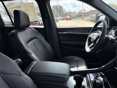 New 2025 Jeep Grand Cherokee Limited image 26