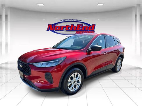 Used 2023 Ford Escape Active image 7