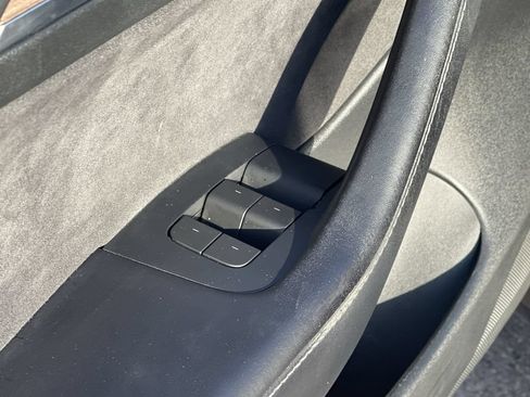 Used 2023 Tesla Model 3 Standard Range RWD image 23