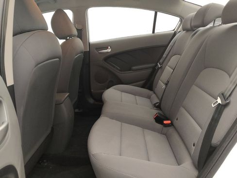 Used 2018 Kia Forte LX FWD image 18