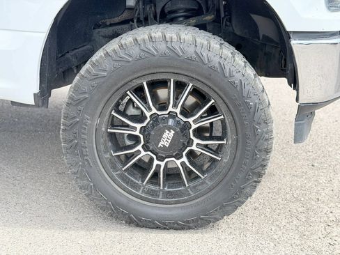 Used 2019 Ford F150 XLT AWD/4WD image 15