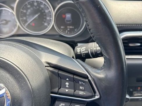 Used 2021 MAZDA CX-5 Touring FWD image 17