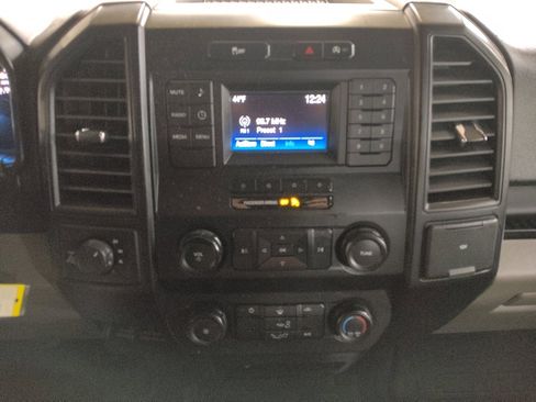 Used 2020 Ford F150 XL w/ Trailer Tow Package image 25