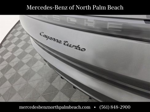 Used 2023 Porsche Cayenne Turbo image 19