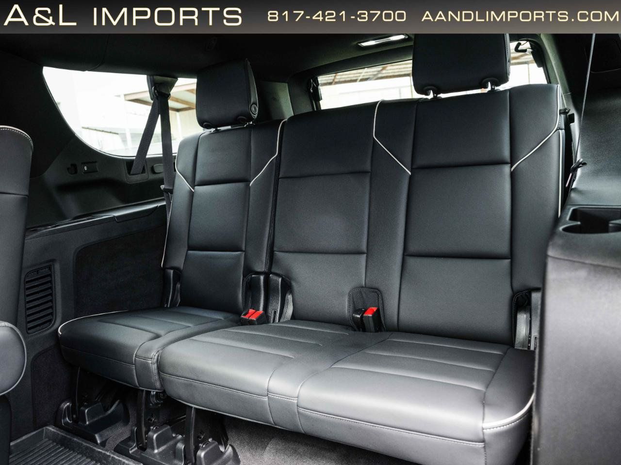 Used 2024 Cadillac Escalade ESV Premium Luxury AWD/4WD image 63