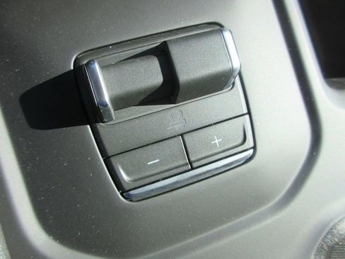 New 2026 GMC Sierra 1500 AT4 AWD/4WD image 24