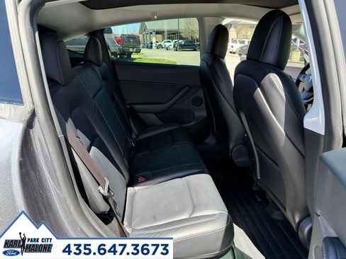 Used 2021 Tesla Model Y Performance AWD/4WD image 32