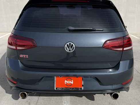 Used 2020 Volkswagen Golf 4-Door image 4