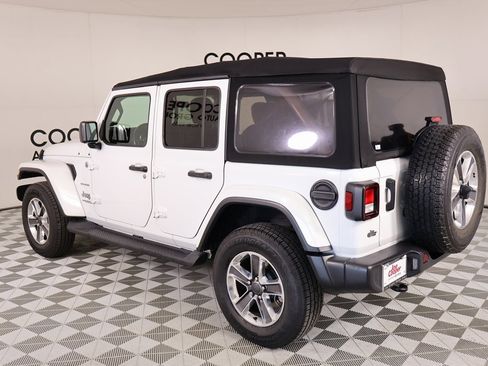 Used 2021 Jeep Wrangler Unlimited Sahara w/ Cold Weather Group image 22