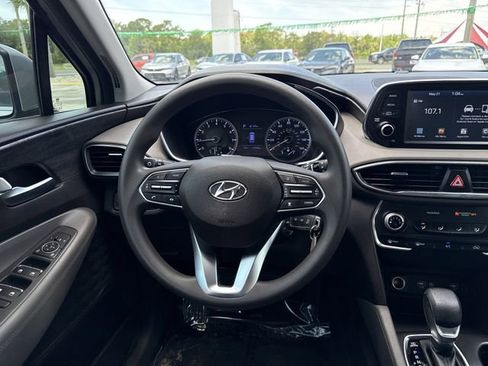 Used 2020 Hyundai Santa Fe SE FWD image 20