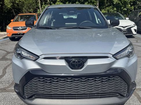 Used 2024 Toyota Corolla Cross AWD Hybrid image 6