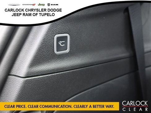 New 2026 Chrysler Pacifica Limited w/ Uconnect Theater Family Group image 21