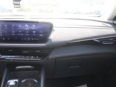 Used 2024 Buick Envision Sport Touring image 24