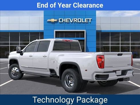 New 2025 Chevrolet Silverado 3500 High Country w/ High Country Premium Package image 3