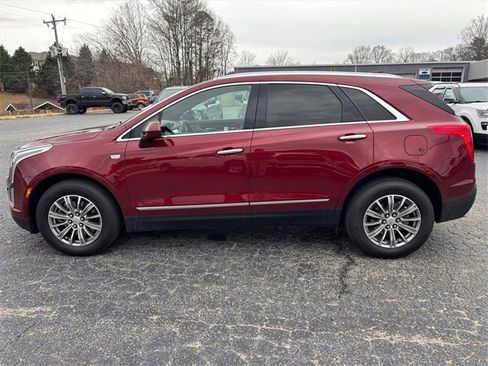 Used 2017 Cadillac XT5 Luxury w/ Driver Awareness Package image 23