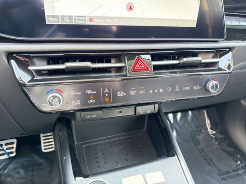 New 2025 Kia Niro Wave w/ Wave Preserve Package image 21