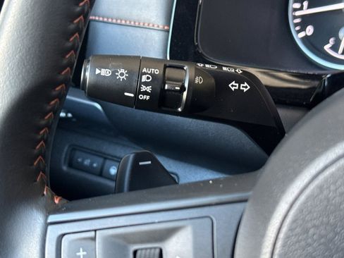 Used 2025 Nissan Pathfinder Rock Creek AWD/4WD image 37