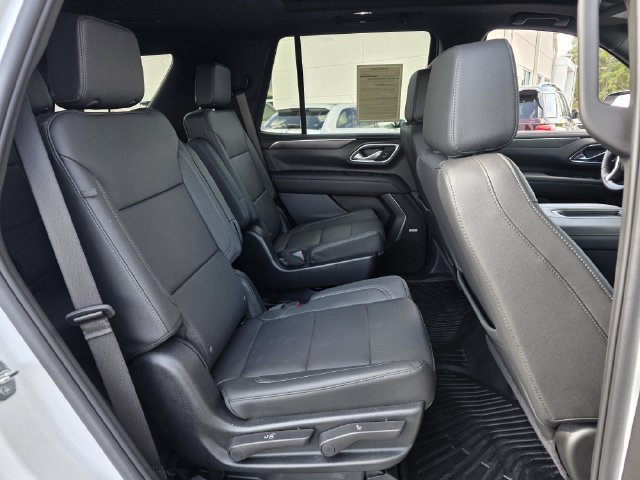 Used 2024 Chevrolet Tahoe LT w/ LT Signature Plus Package AWD/4WD image 32