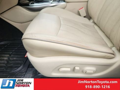 Used 2018 INFINITI QX60 FWD w/ Premium Plus Package image 25