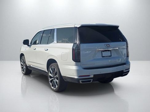 Used 2026 Cadillac Escalade Luxury w/ Touring Package AWD/4WD image 7