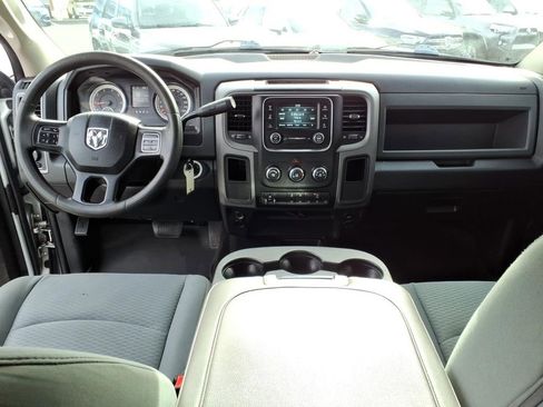 Used 2017 RAM 3500 Tradesman w/ Chrome Appearance Group image 7