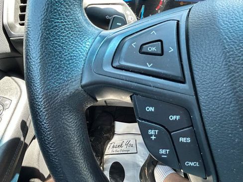 Used 2017 Ford Edge SE AWD/4WD image 18