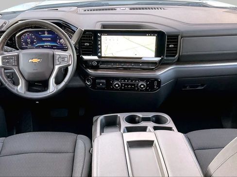 Used 2025 Chevrolet Silverado 1500 LT AWD/4WD image 15