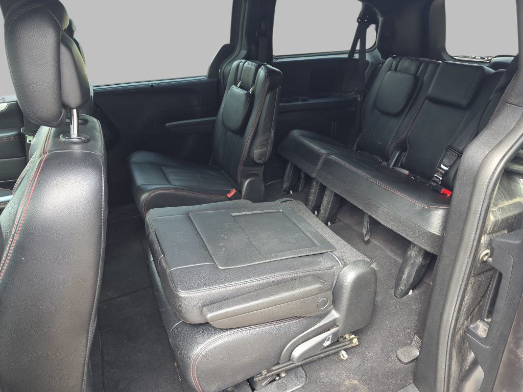 Used 2019 Dodge Grand Caravan GT FWD image 14