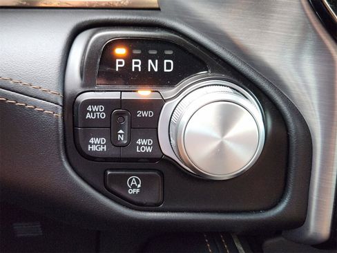 Used 2023 RAM 1500 Limited w/ Body Color Bumper Group image 31