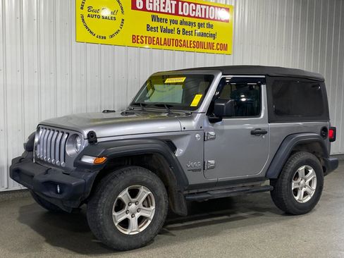 Used 2018 Jeep Wrangler Sport AWD/4WD image 1