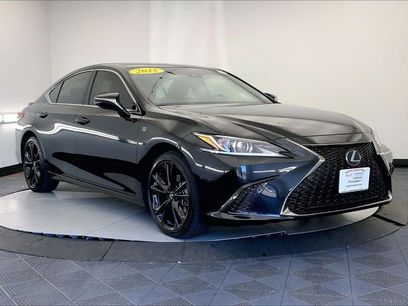 Used 2025 Lexus ES 300h F Sport w/ Technology Package