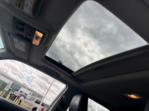 Used 2013 Toyota 4Runner Limited image 24