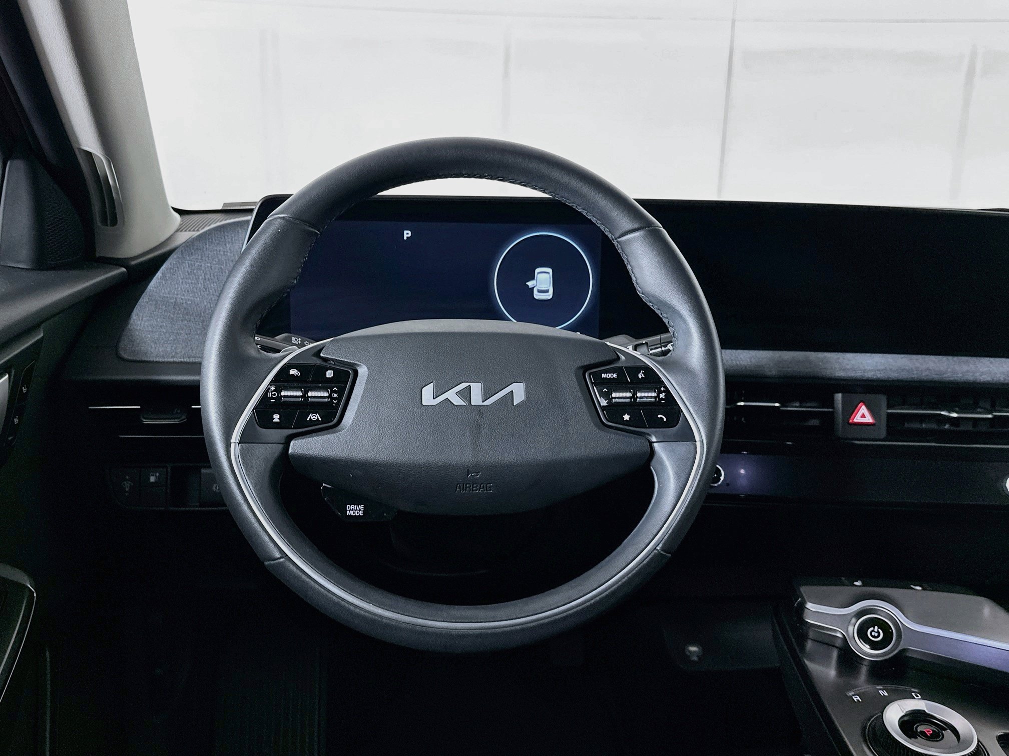 Used 2024 Kia EV6 Light RWD image 17
